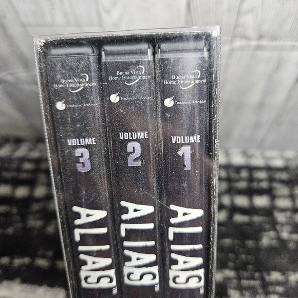 ALIAS The Complete Second Season DVD Box Set - Picture 8 of 10